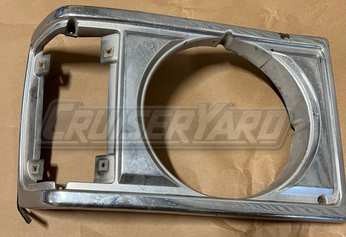 Toyota Land Cruiser OEM FJ60 Right Headlight Bezel 53131-90A01
