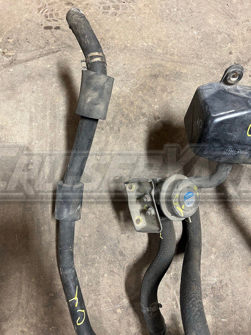 Toyota Land Cruiser FJ80 3FE Air Switching Valve Smog Pump Hoses 25710-61031