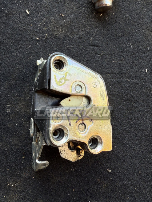 Toyota Land Cruiser FJ60 Right Rear Door Lock Assembly 69330-90A00