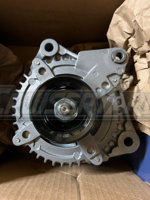 New Toyota Land Cruiser 03-07 UZJ100 Denso Alternator 27060-50360 Warranty