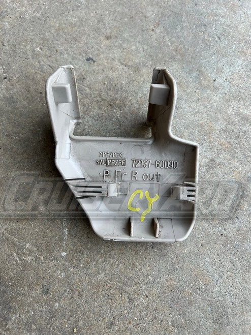 Toyota Land Cruiser UZJ100 OEM Right Seat Track Cover 72137-60090-A0