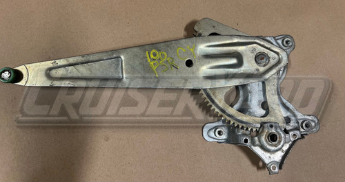 Toyota Land Cruiser UZJ100 OEM Right Rear Window Regulator 85720-60110