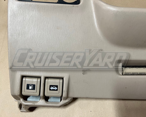 Toyota Land Cruiser UZJ100 OEM Tan Lower Instrument Panel 55302-60030-A0