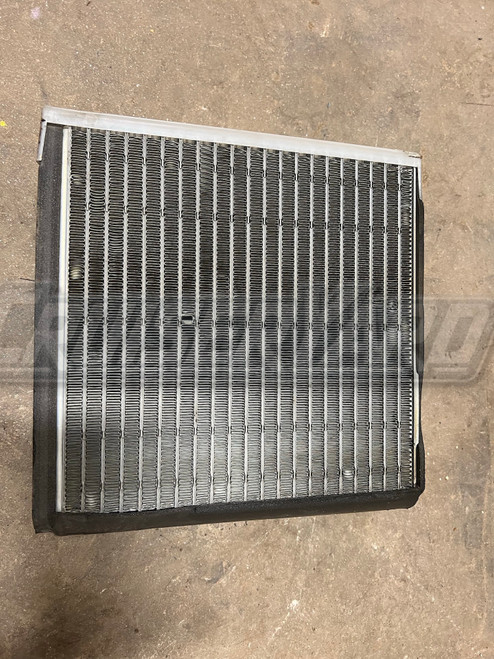 Toyota Land Cruiser UZJ100 OEM AC Evaporator 88501-60190