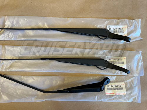 New Toyota Land Cruiser Complete Set of 3 OEM FJ60 FJ62 Wiper Arms