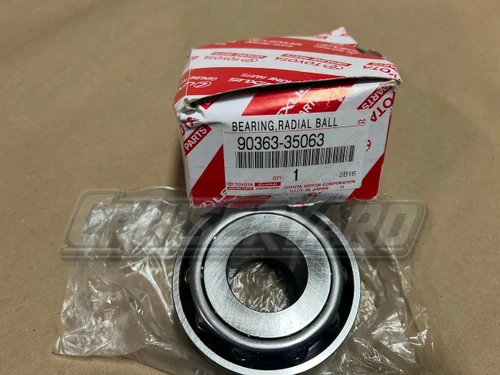 New Toyota Land Cruiser URJ200 LX570 OEM Radial Bearing 90363-35063