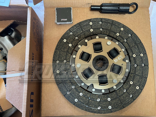 New Toyota Land Cruiser FJ40 FJ60 Aisin Manual Transmission Clutch Kit CKT-032