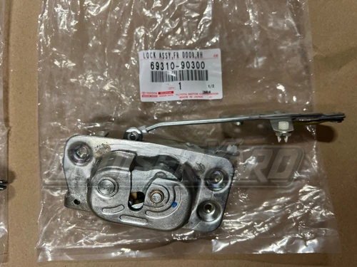 New Toyota Land Cruiser Set of 2 FJ40 Front Door Lock Assembly