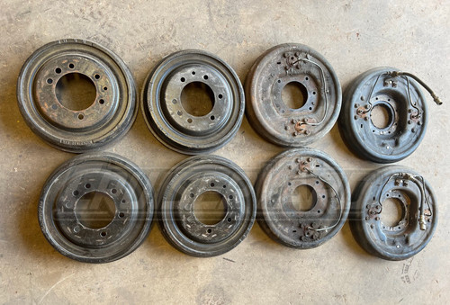 Toyota Land Cruiser FJ40 FJ55 Set of Drum Brakes Wheel Cylinders