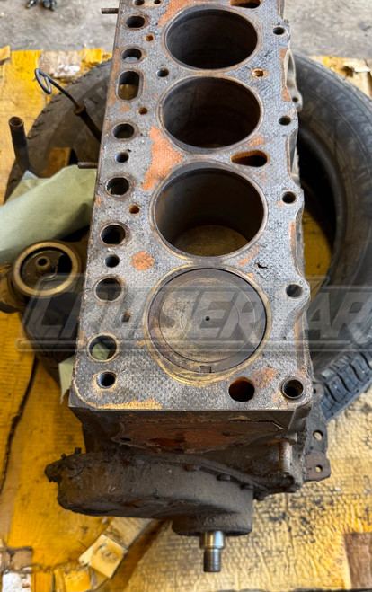 Toyota Land Cruiser FJ60 2F Good Short Block Engine