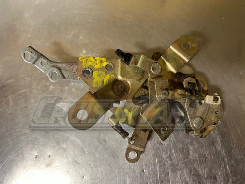 Toyota Land Cruiser FJ80 FZJ80 OEM Tailgate Lock Actuator Linkage Mechanism