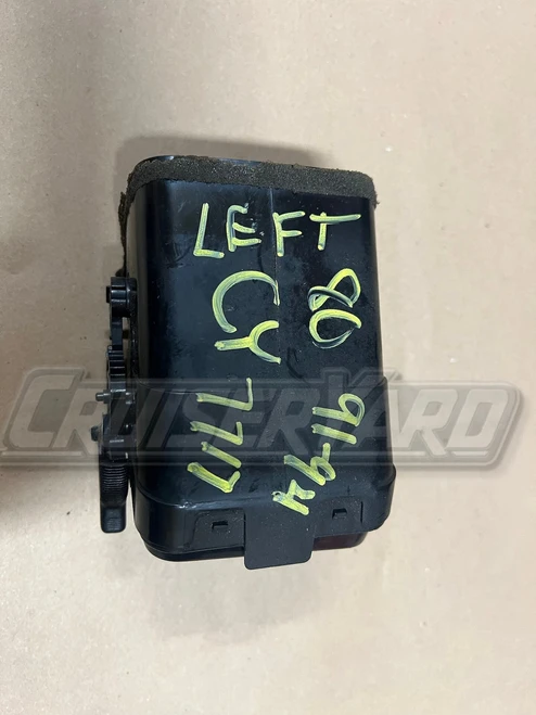 Toyota Land Cruiser FJ80 FZJ80 Instrument Panel Vent 55650-60010