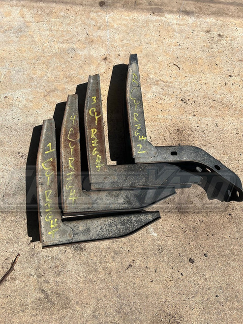 Toyota Land Cruiser UZJ100 2003+ OEM Right Running Board Brackets