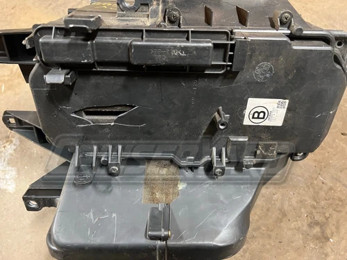 Toyota Land Cruiser UZJ100 OEM AC Evaporator Assembly 88510-6A100