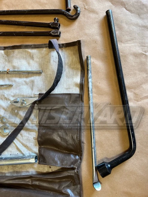 Toyota Land Cruiser UZJ100 Spare Tire Tool Bag Kit