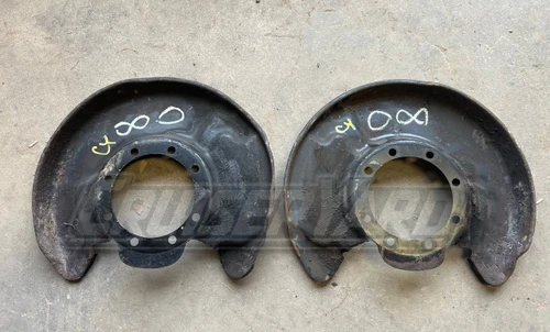 Toyota Land Cruiser Set of OEM Left & Right Front Backing Plates FZJ80