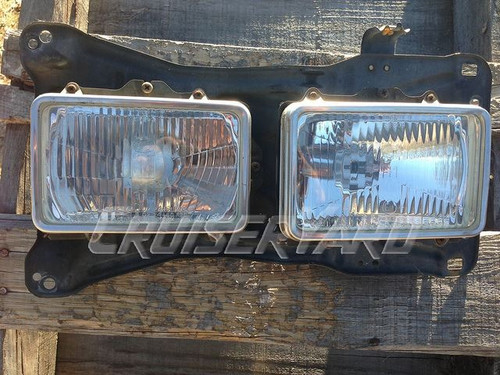 Toyota Land Cruiser OEM FJ62 Right Side Headlight Assembly 81110-90A28