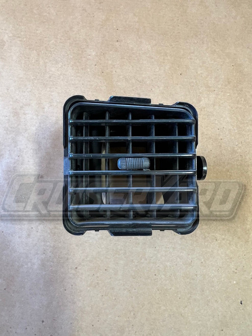 Toyota Land Cruiser 95-97 FZJ80 Right Vent Register 55670-60030