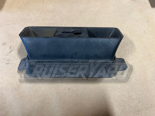 Toyota Land Cruiser UZJ100 Right Middle Roof Rack Foot