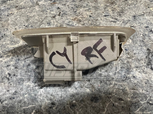 Toyota Land Cruiser UZJ100 LX470 GX470 OEM Right Courtesy Light 81230-33010
