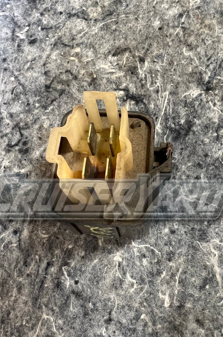 Toyota Land Cruiser OEM FJ60 Blower Relay 85913-90A01