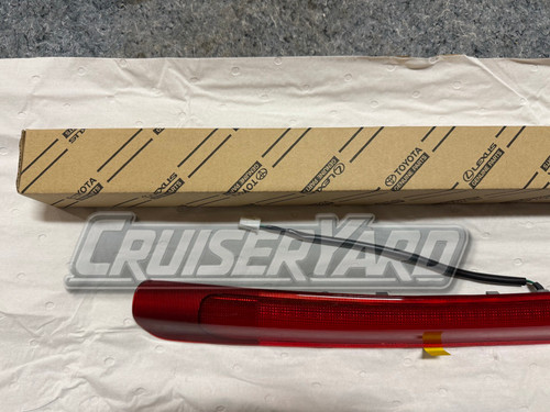 New Toyota Land Cruiser OEM UZJ100 LX470 3rd Brake Light Assembly 81570-60062