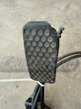 Toyota Land Cruiser FZJ80 1FZ Accelerator Cable Bracket & Pedal
