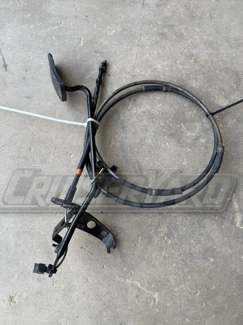 Toyota Land Cruiser FZJ80 1FZ Accelerator Cable Bracket & Pedal