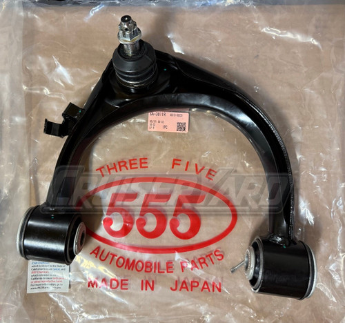 New Toyota Land Cruiser Set of 2 LX470 UZJ100 Sankei Upper Control Arms