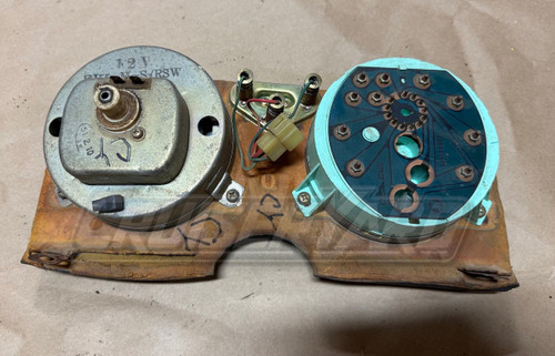 Toyota Land Cruiser FJ55 Instrument Gauge Cluster & Panel