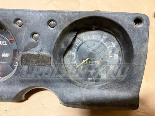Toyota Land Cruiser FJ55 Instrument Gauge Cluster & Panel