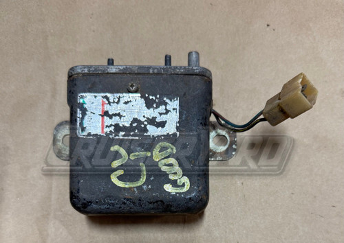 Toyota Land Cruiser OEM FJ40 FJ55 Vacuum Switching Valve 17650-60012
