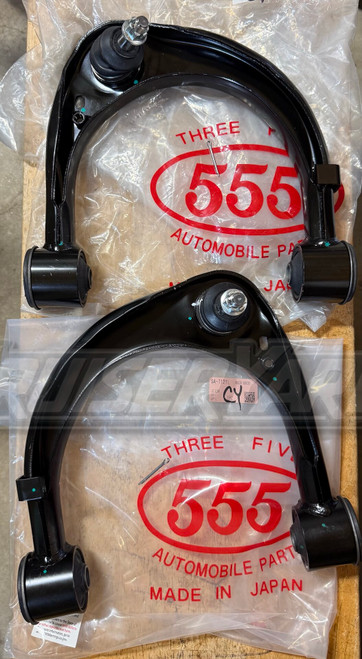 New Toyota Land Cruiser VDJ200 LX570 Set of 2 Sankei Upper Control Arms