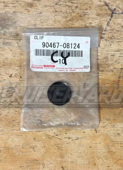 New Toyota Land Cruiser 4Runner OEM Clip 90467-08124