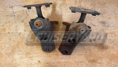 Toyota Land Cruiser 93-97 FZJ80 OEM Pair Front Sway Bar Link & Bracket