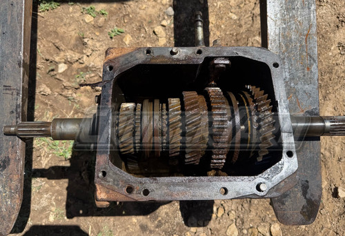 Toyota Land Cruiser FJ60 H42 4 Speed Transmission