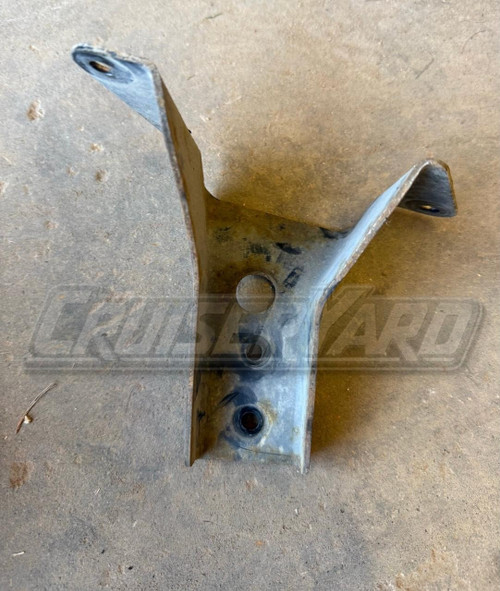 Toyota Land Cruiser FZJ80 Exhaust Pipe No.2 Support Bracket 17572-66050