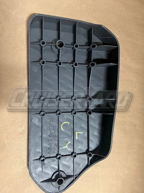 Toyota Land Cruiser FZJ80 OEM Gray Left Rear Plate Step 58626-60010-03