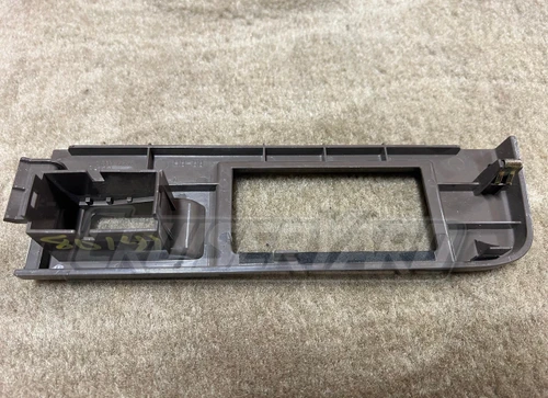 Toyota Land Cruiser FZJ80 Right Rear Oak Door Window Bezel 74271-60030-E0