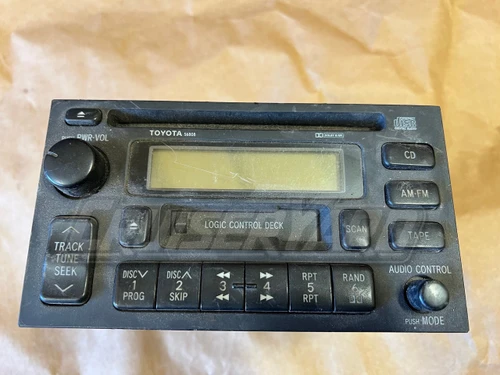 Toyota Land Cruiser UZJ100 OEM Tape CD Radio 86120-35170