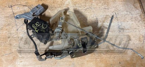 Toyota T100 Right Passenger Front Door Lock Actuator Latch 69110-34010