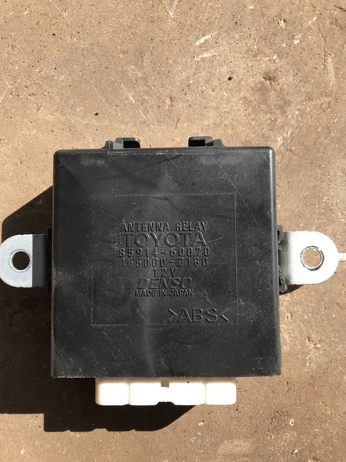 Toyota Land Cruiser UZJ100 Antenna Relay 85914-60070