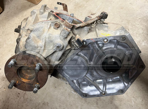 Toyota Land Cruiser UZJ100 Lexus LX470 Transfer Case 36130-6A220