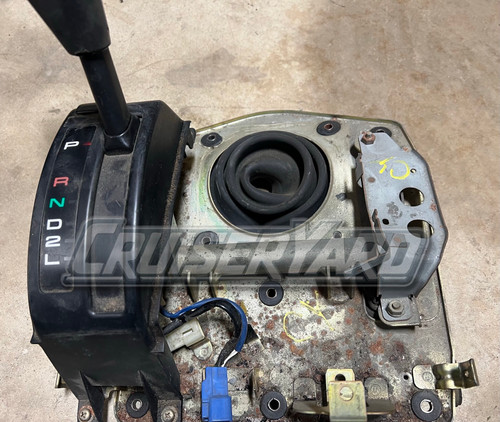 Toyota Land CruiserOEM FZJ80 LX450 Shifter Assembly with Rubber Handle