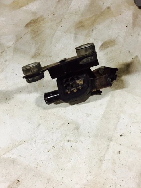 Toyota Land Cruiser FZJ80 Heater Valve 87240-60140