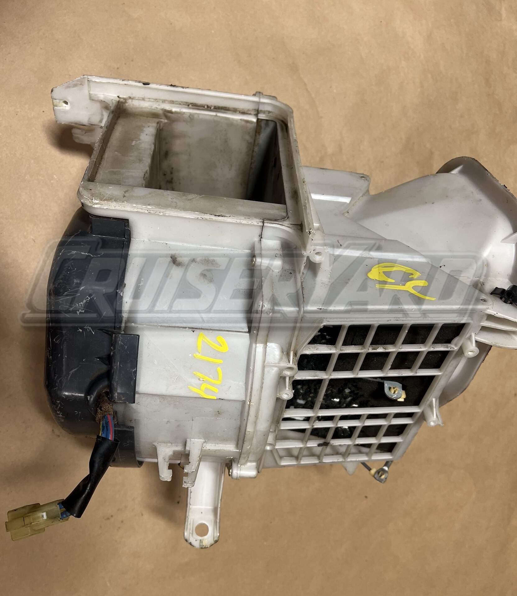 Toyota Land Cruiser FZJ80 Blower Motor Assembly 87130-60320