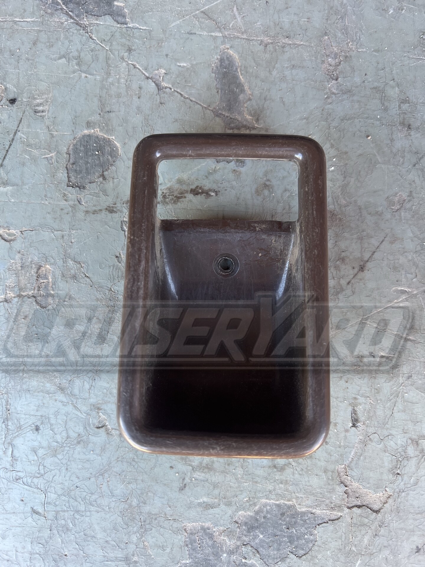 Toyota Land Cruiser FJ60 FJ62 Brown Door Handle Bezel/Cup 69277