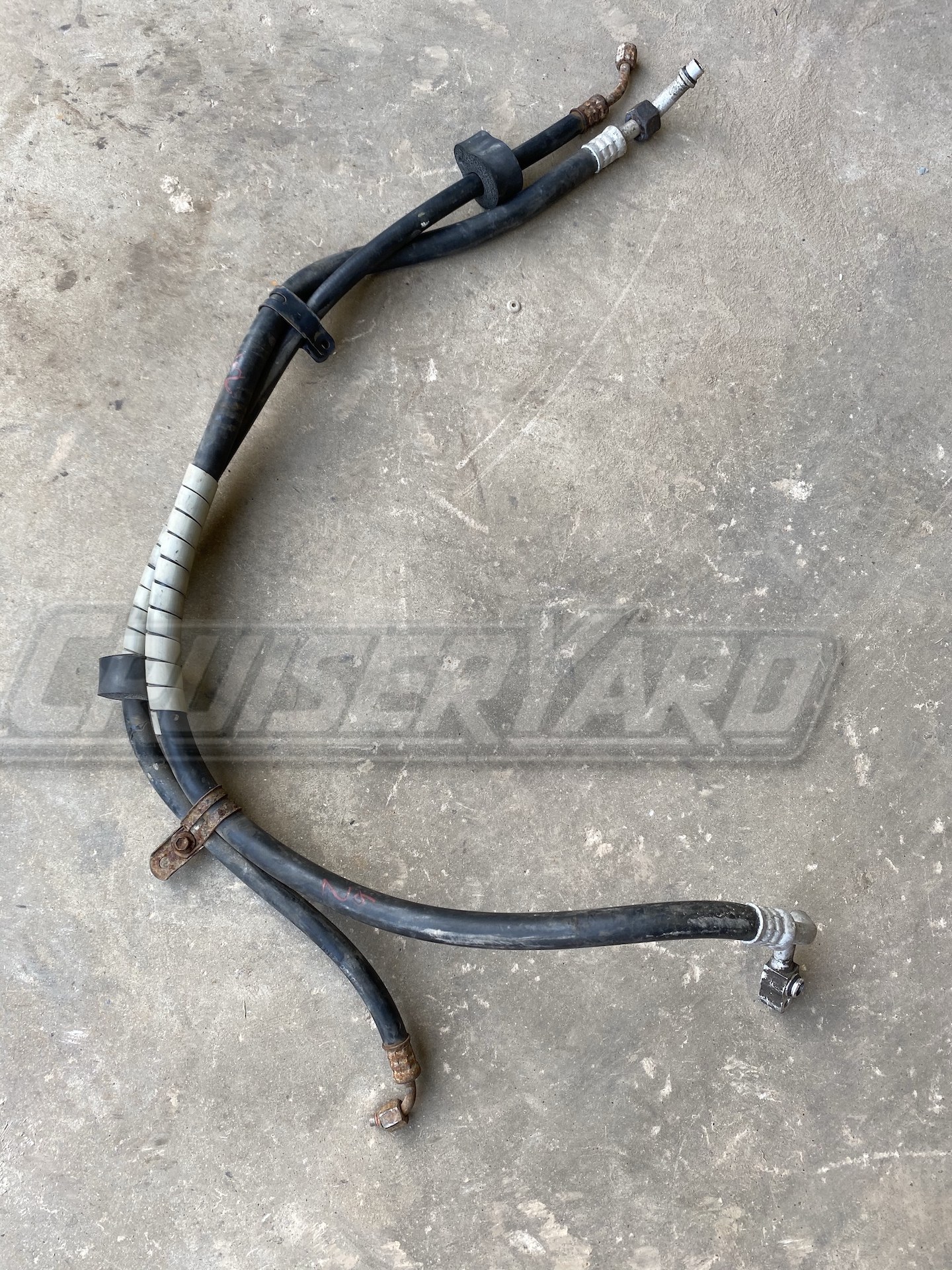 Toyota Land Cruiser FJ62 Air Conditioner AC Suction Refrigerant Hose