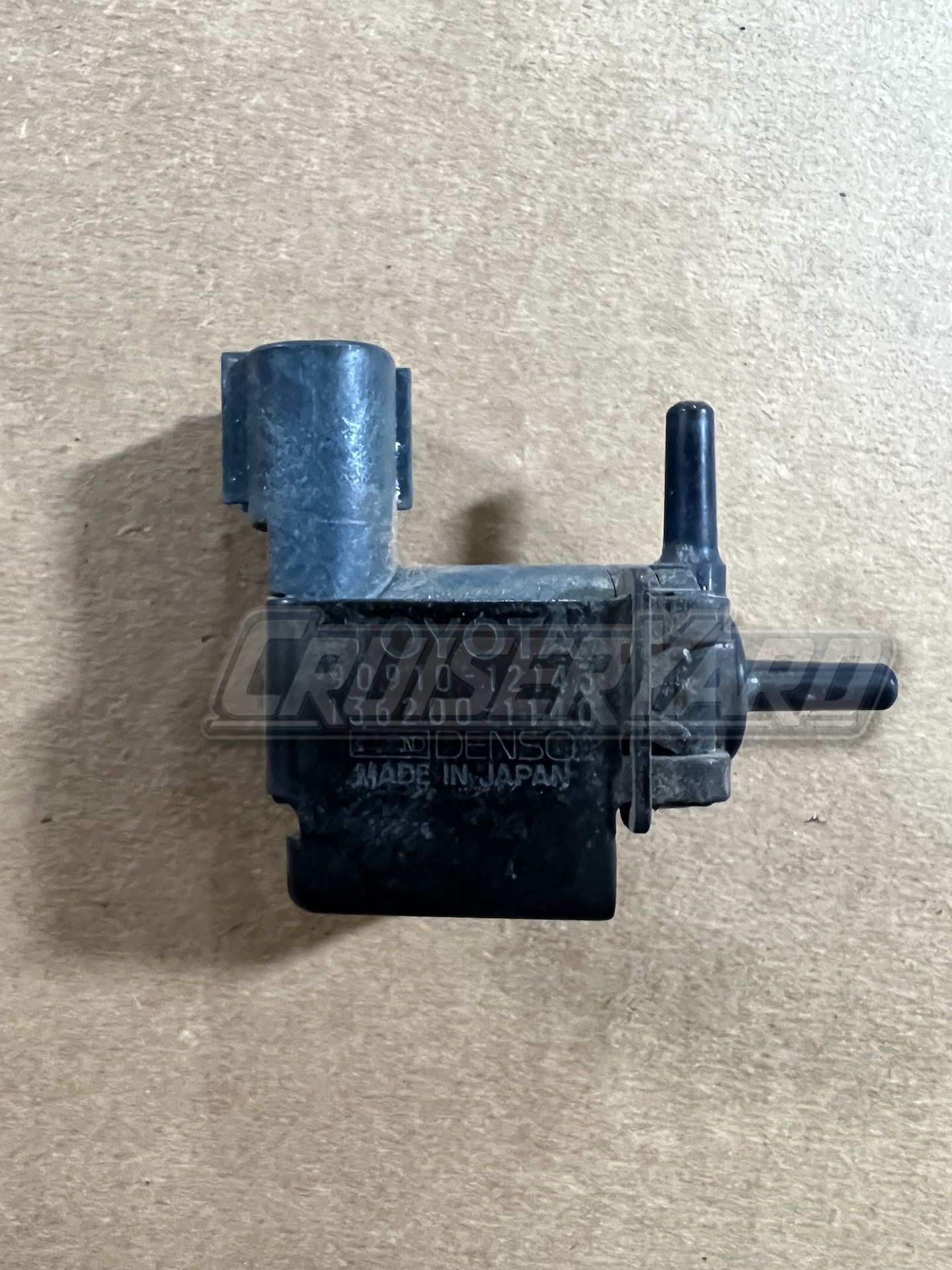 Toyota Land Cruiser OEM FZJ80 Vacuum Switch Valve 90910