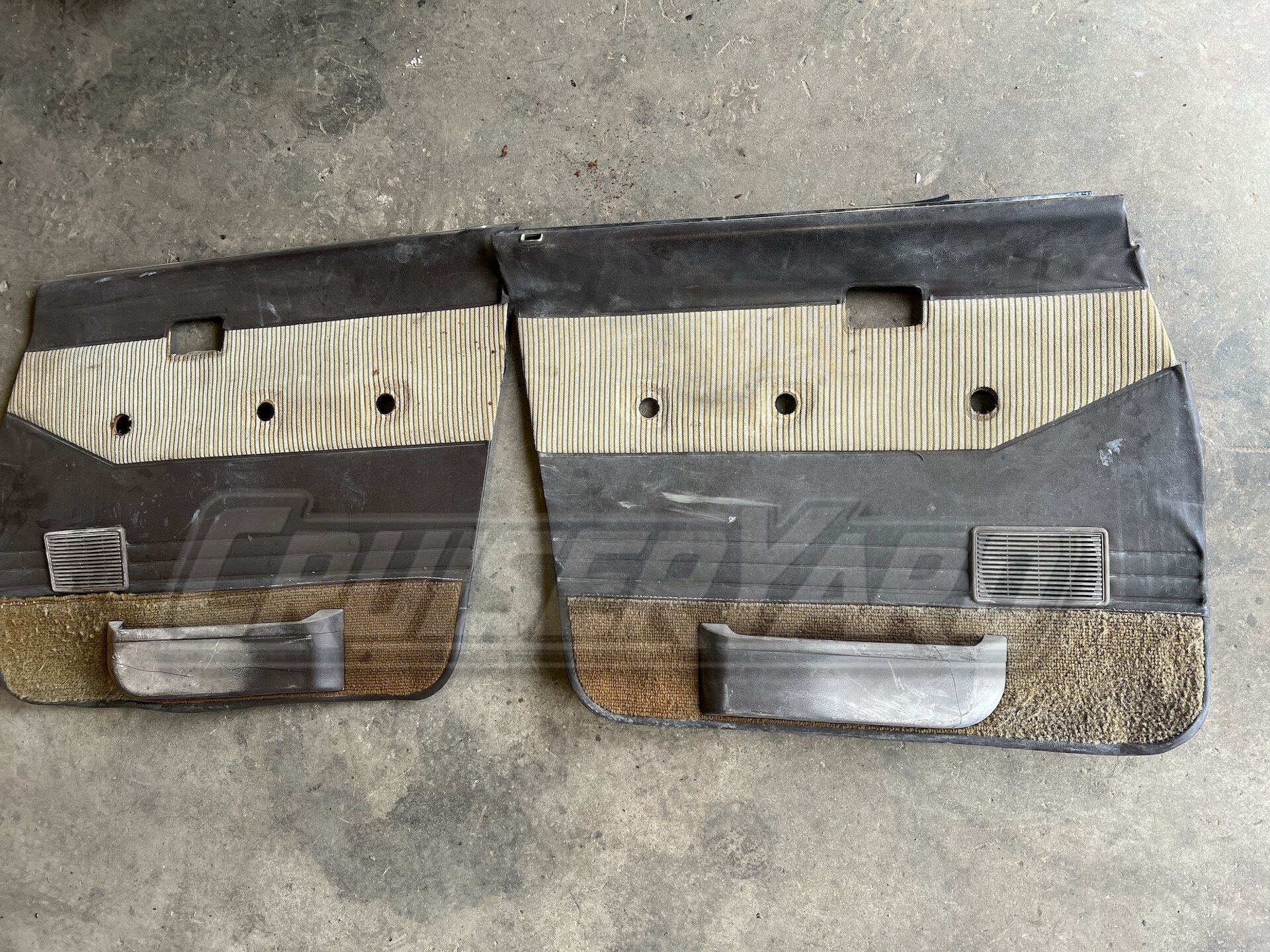 Toyota Land Cruiser OEM FJ60 Set of Tan Front Door Cards